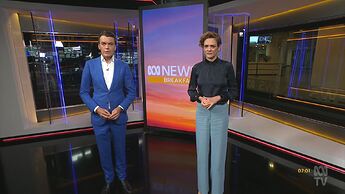 Killing_Eve_20210305_0147.ts_018851611