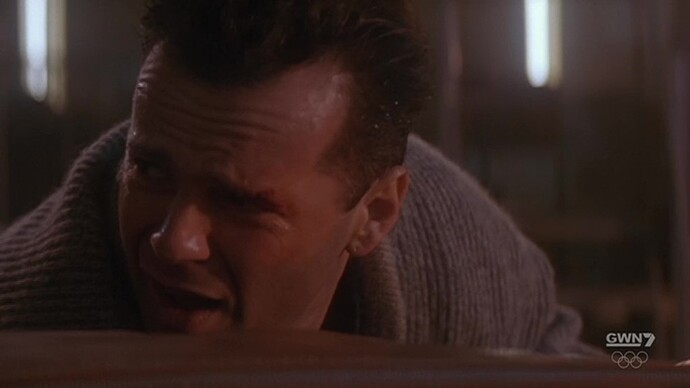 GWN7 - 2021-05-01 21-16-27 - MOVIE Die Hard 2.ts -_00001