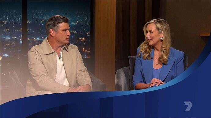 Off_The_Grid_With_Colin_And_Manu_20250924_2127.ts_002936588