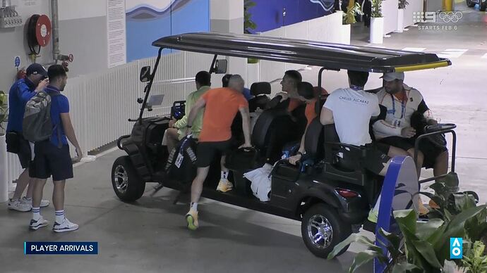 01-31_00-42-43_Channel 9 Sydney_Channel 9 Sydney.ts_000452042