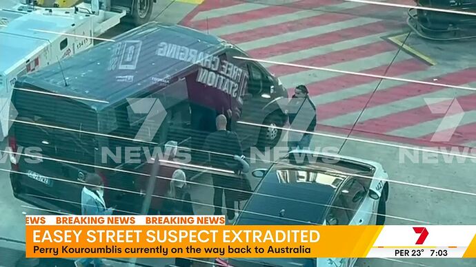 12-02_23-28-53_Seven Syd_Seven Syd.ts_023661062