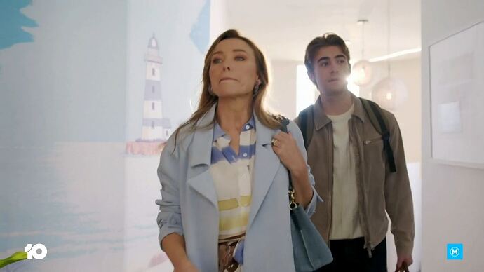 12-08_17-01-21_10 Melbourne_10 Melbourne.ts_009400529