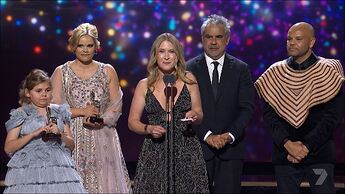 Logies_Red_Carpet_20260816_1920.ts_004479880