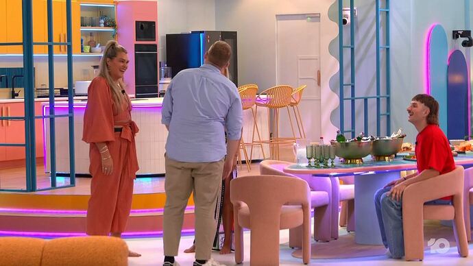 11-09_17-47-10_10 Melbourne_10 Melbourne.ts_001857040