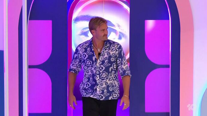 11-09_17-47-10_10 Melbourne_10 Melbourne.ts_003271292