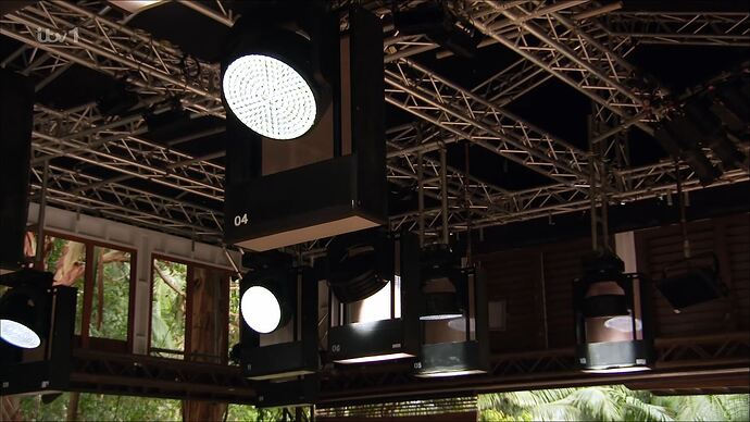 Celebrity23.mkv_000336136