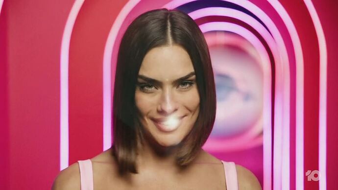 11-09_17-47-10_10 Melbourne_10 Melbourne.ts_003319930