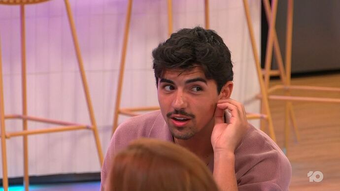 11-09_17-47-10_10 Melbourne_10 Melbourne.ts_003480287