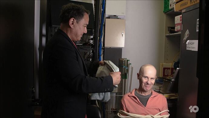 Sam_Pang_Tonight_20251013_2050.ts_003421233