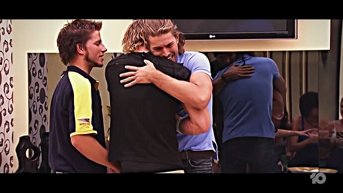 11-09_17-56-29_10 Syd HD_10 Syd HD.ts_000268220