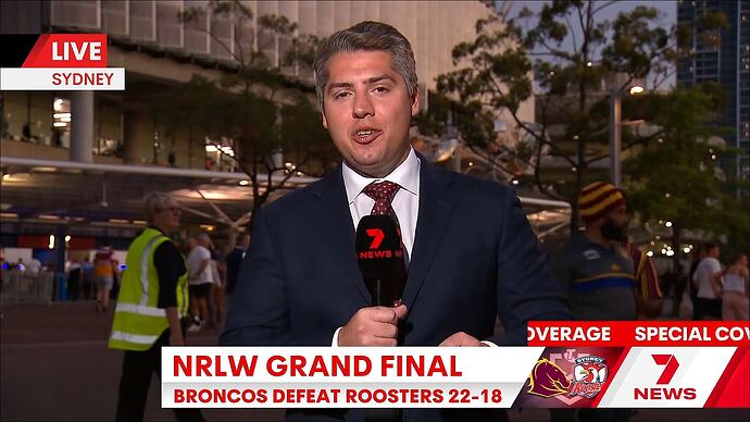 Weekender_20251005_1752.ts_000938477