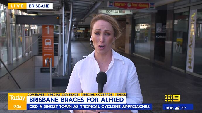 03-06_01-32-39_Channel 9_Channel 9.ts_023613441