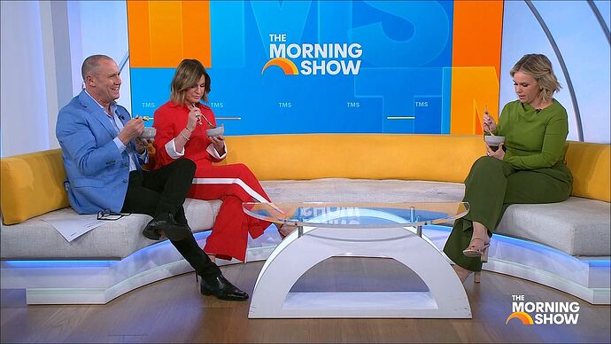 The_Morning_Show_20251009_1007.ts_005533413