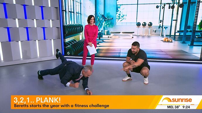 01-05_07-52-41_Seven Syd_Seven Syd.ts_001935880