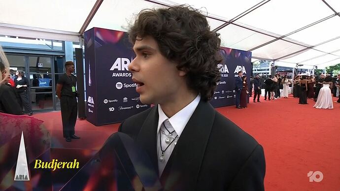 11-19_14-47-17_10 Sydney_10 Sydney.ts_011806481