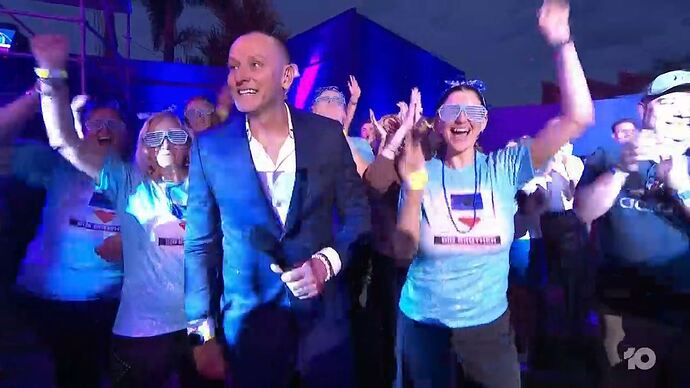 11-09_17-56-29_10 Syd HD_10 Syd HD.ts_000359588