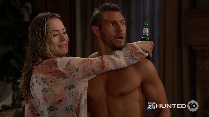 LIVE#_Studio_10_20220615_0818.ts_029517620