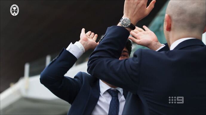 10-26_07-44-01_9 Syd_9 Syd.ts_013699933