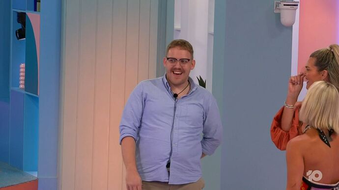 11-09_17-47-10_10 Melbourne_10 Melbourne.ts_001863772