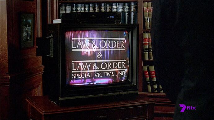 20251013234341.mp4_022439074