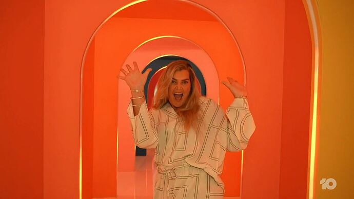 11-09_17-47-10_10 Melbourne_10 Melbourne.ts_001343735