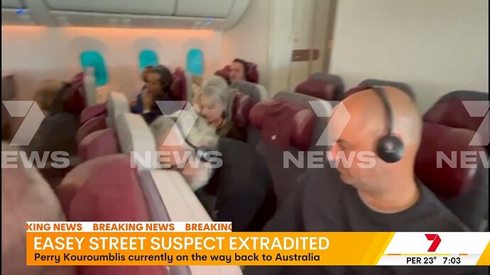 12-02_23-28-53_Seven Syd_Seven Syd.ts_023665417