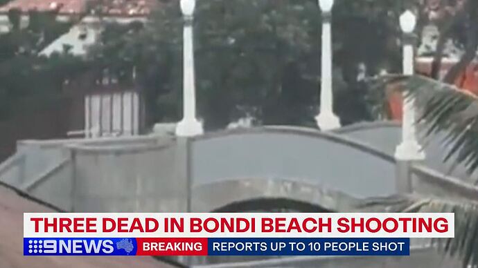 The_59th_Annual_Country_Music_Association_Awards_20251214_1409.ts_017422838