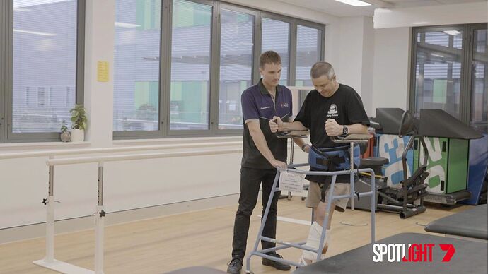 7NEWS Spotlight - Veteran stunt pilot Glenn Collins 1