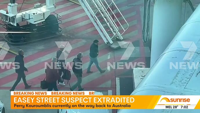 12-02_23-28-53_Seven Syd_Seven Syd.ts_023655931