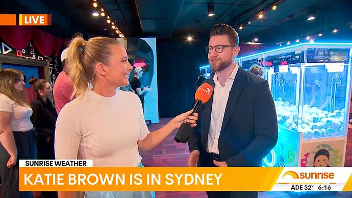 01-08_00-40-35_Seven Syd_Seven Syd.ts_016605567