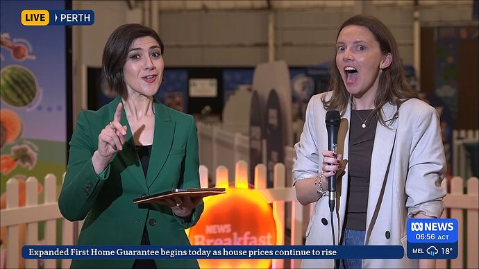 vlc-record-2025-10-01-00h44m22s-udp___127.0.0.1_5000-.ts_022333431