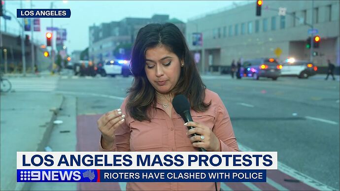 06-09_23-55-08_Channel 9_Channel 9.ts_001638782