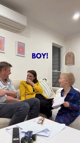 Another story to work on together..mp4_000086395