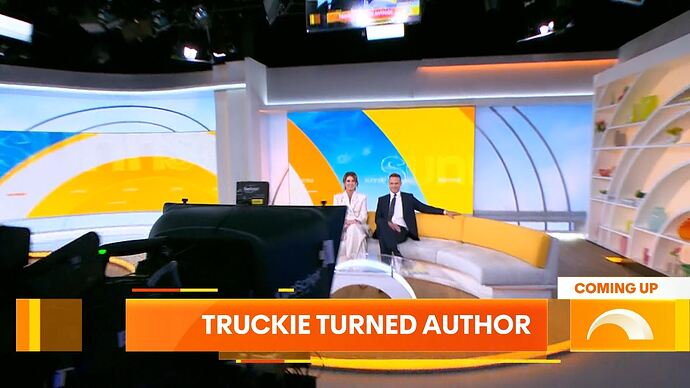 20251112014949.mp4_021971767