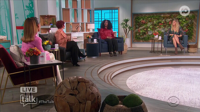 vlcsnap-2021-03-12-12h04m02s055