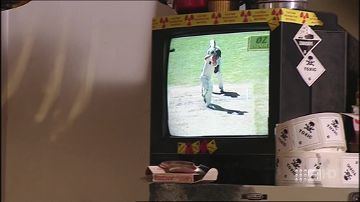 Kath & Kim - 'Oz Sport' Cricket on TV Scene (2004)