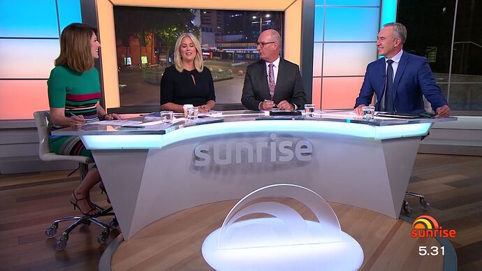 20210118013132.mp4_014437260