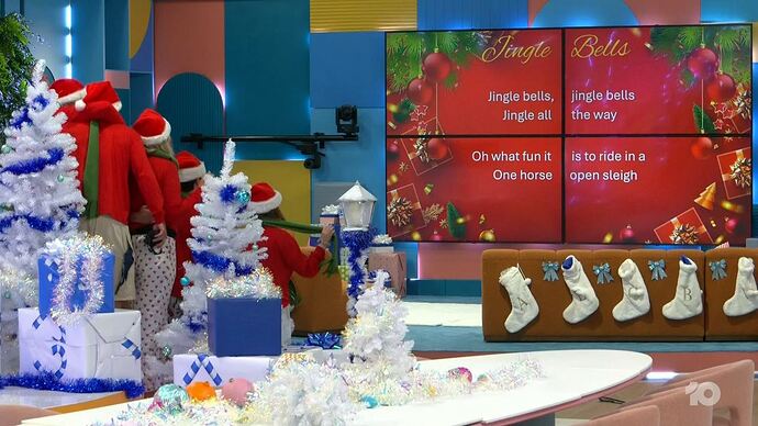 12-03_15-12-27_10 Melbourne_10 Melbourne.ts_012152200