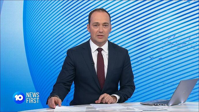 02-17_08-10-27_10_10.ts_028751333