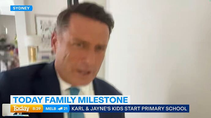 02-02_07-37-26_Channel 9 Sydney_Channel 9 Sydney.ts_000121448