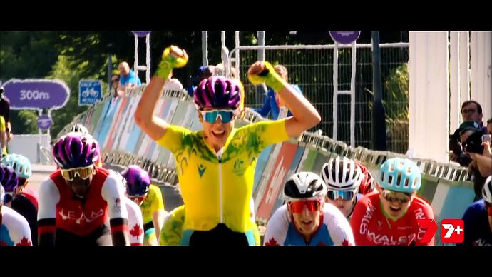 Weekender_20250803_1733.ts_014898909