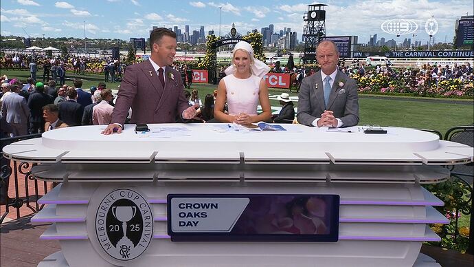 11-06_07-55-36_9 Syd_9 Syd.ts_013888827