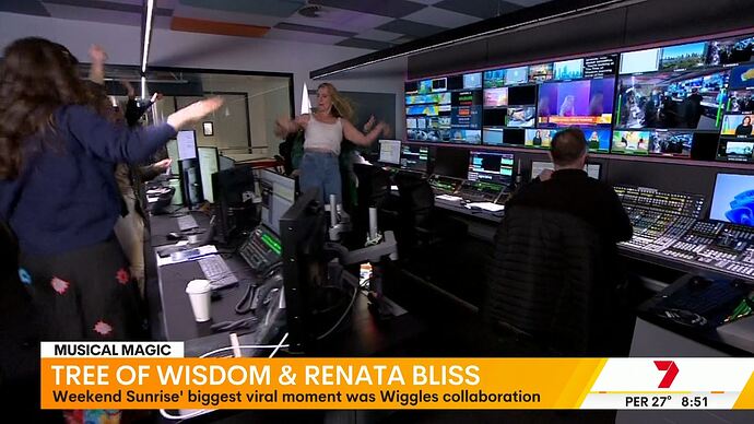 Weekend_Sunrise_20251206_0820.ts_001876082