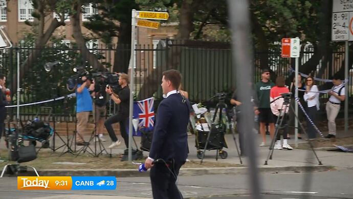 12-15_07-58-57_Channel 9 Sydney_Channel 9 Sydney.ts_001994399