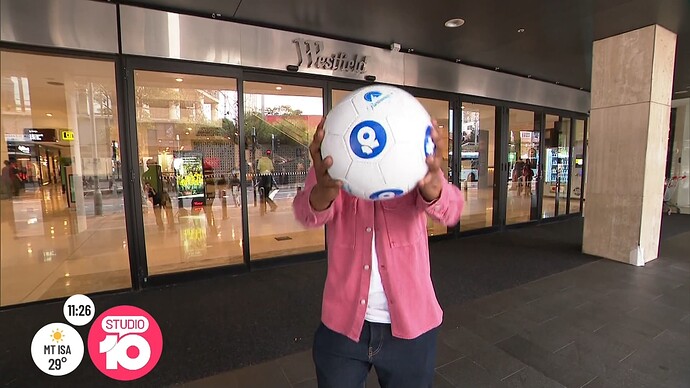 LIVE#_Studio_10_20230809_1048.ts_002209680