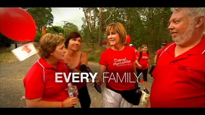 7 News Brisbane promos, updates 2014.mp4_000094416