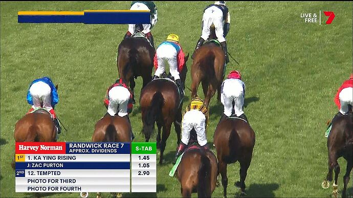 The_Morning_Show_-_Weekend_20251018_1147.ts_012764672