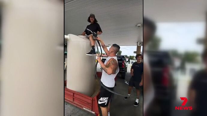 20260314175704.mp4_000402447