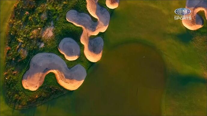 10-05_15-27-55_9 Syd_9 Syd.ts_008491749