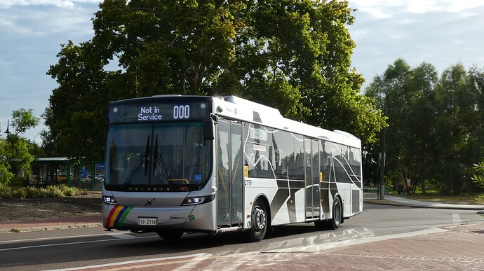Transperth_Volvo_B8RLE_(Volgren_Optimus)TP2779@_Railway_Parade,Bassendean